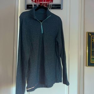 LULULEMON QUARTER ZIP